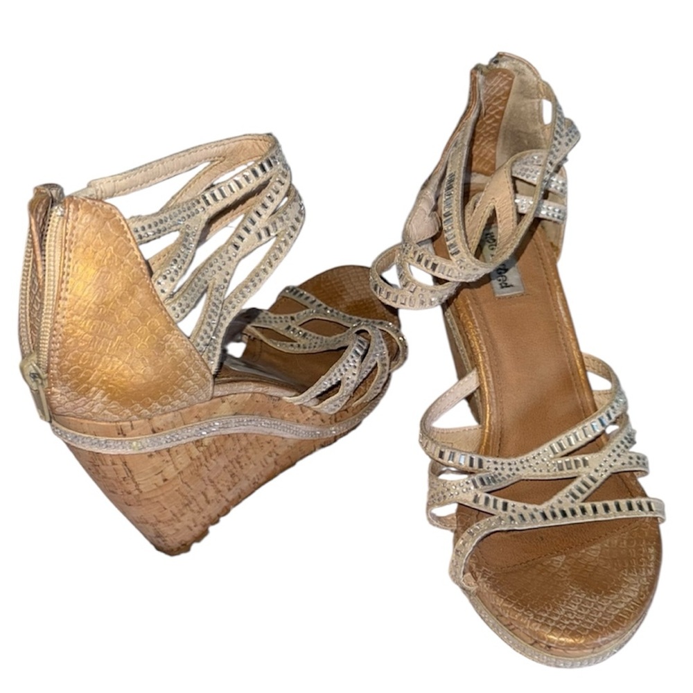 NOT RATED Rhinestone Beige & Silver Wedge Platfom Sandels Women's Size 8